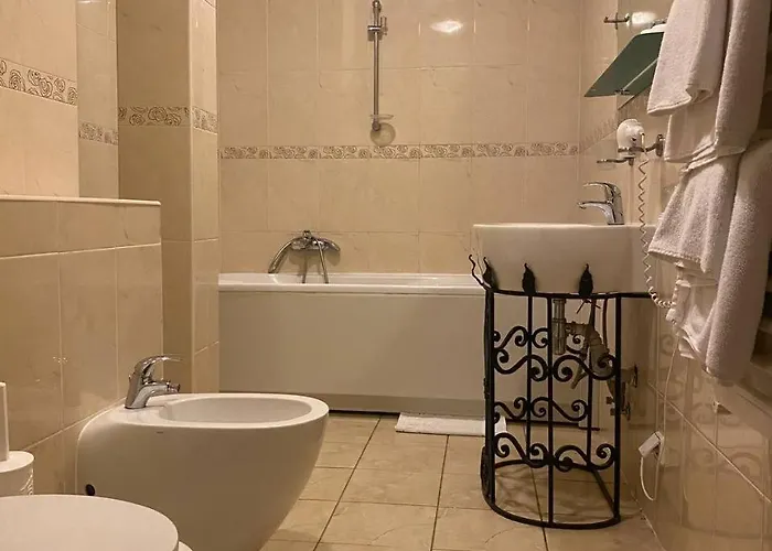 Vilni Vitry Otel *